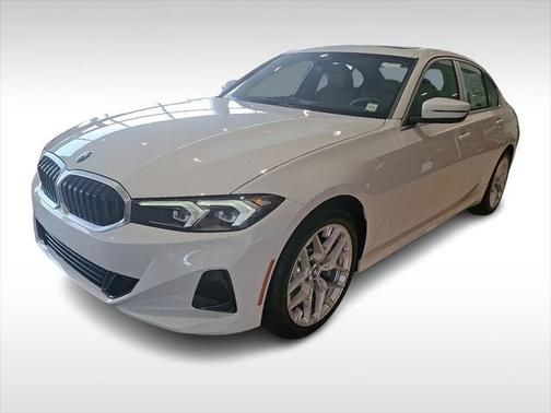 2025 BMW 330 i xDrive