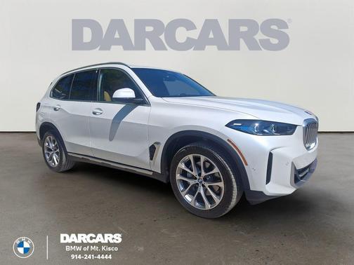 White Metallic 2026 BMW X5 xDrive40i