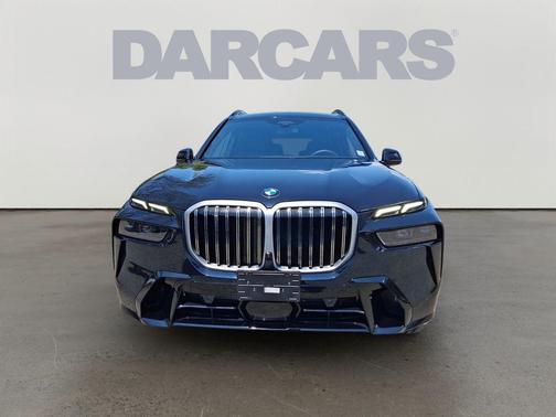 Carbon Black Metallic 2024 BMW X7 xDrive40i