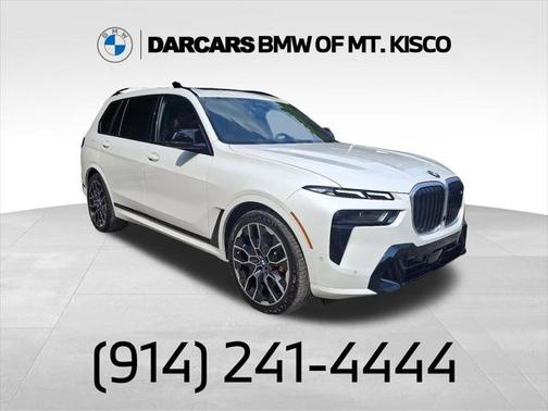2025 BMW X7 M60i