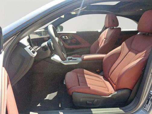 2025 BMW 230 i xDrive
