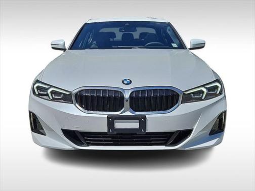 2025 BMW 330 i xDrive