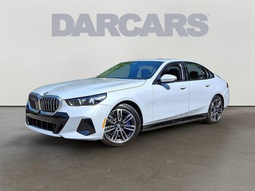 2025 BMW 530 i xDrive