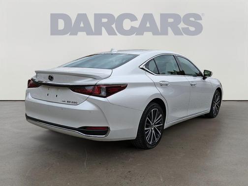 2023 Lexus ES 250 Base