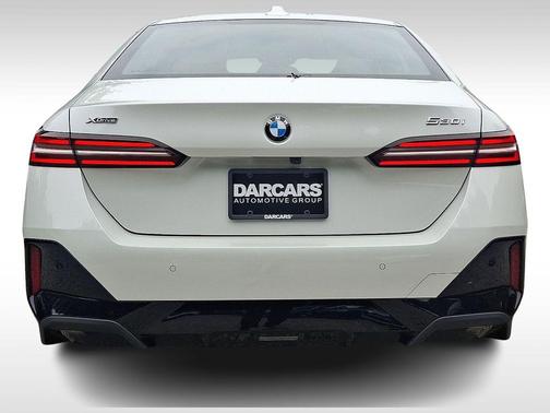 2025 BMW 530 i xDrive