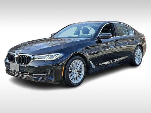 Jet Black 2022 BMW 530 i xDrive