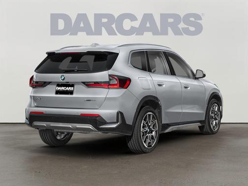 Space Silver Metallic 2026 BMW X1 xDrive28i