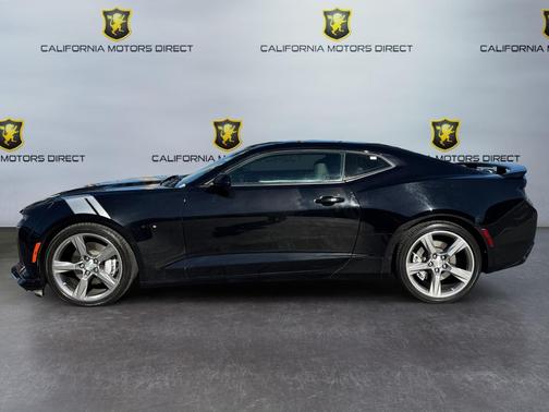 Black 2017 Chevrolet Camaro 2SS