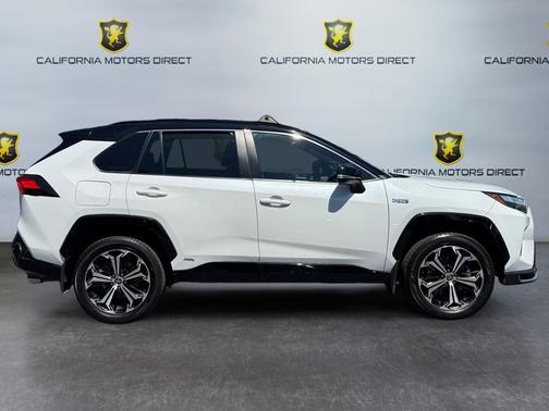 Wind Chill Pearl w/Midnight Black Metallic Roof 2023 Toyota RAV4 Prime XSE