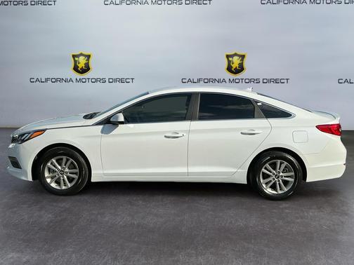 Quartz White Pearl 2015 Hyundai SONATA SE