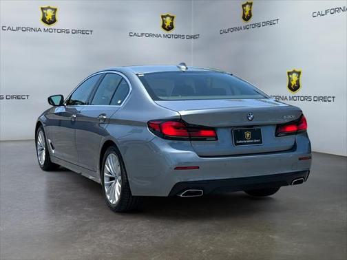 2022 BMW 530 i