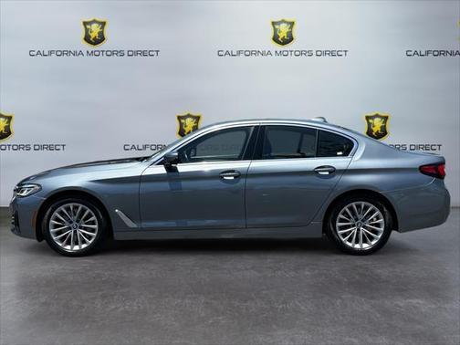 2022 BMW 530 i