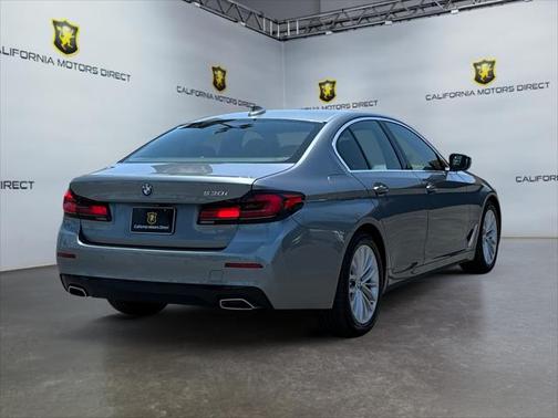 2022 BMW 530 i