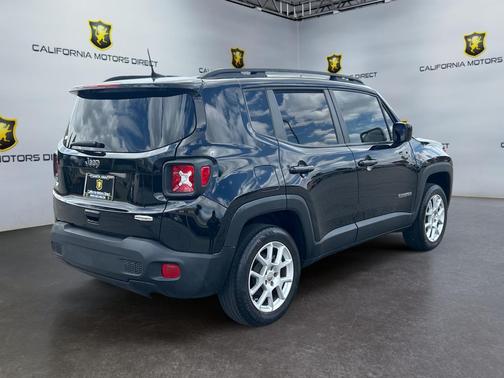 Black Clearcoat 2019 Jeep Renegade Latitude