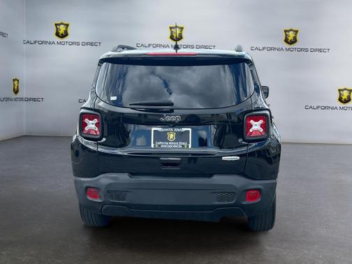 Black Clearcoat 2019 Jeep Renegade Latitude