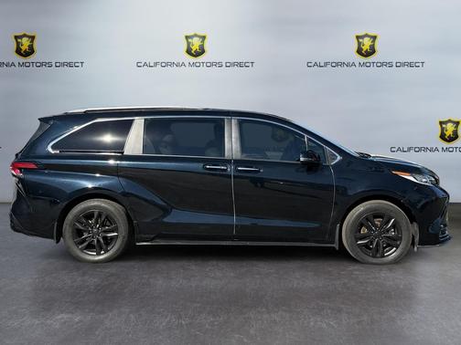 2022 Toyota Sienna Limited