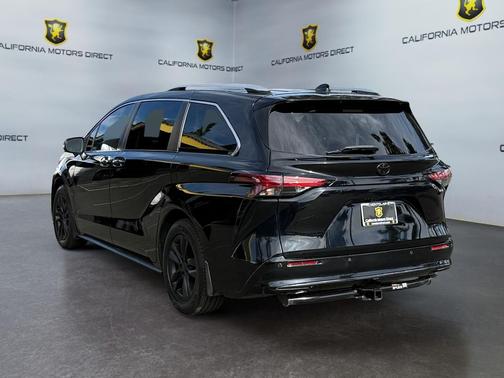 2022 Toyota Sienna Limited