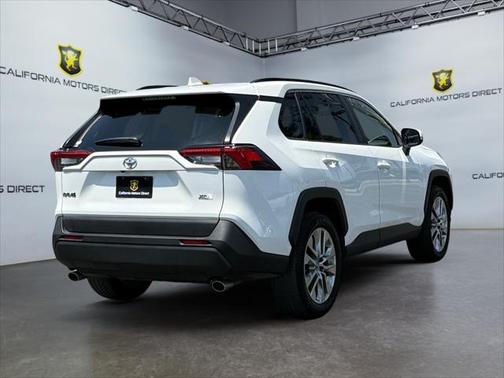 2019 Toyota RAV4 XLE Premium