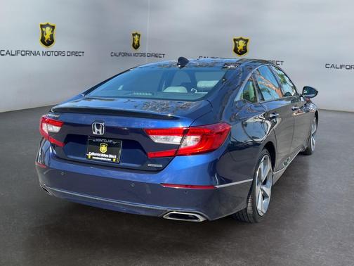 Obsidian Blue Pearl 2018 Honda Accord Touring