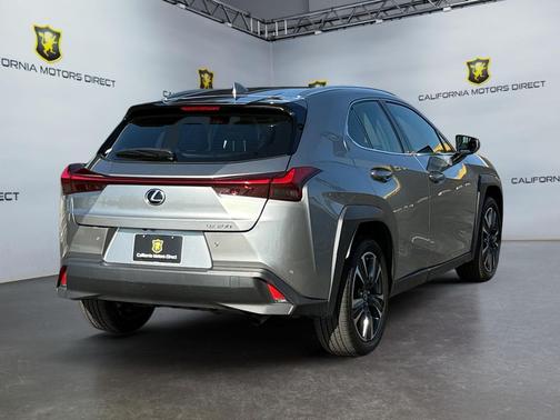 2022 Lexus UX 200 Base