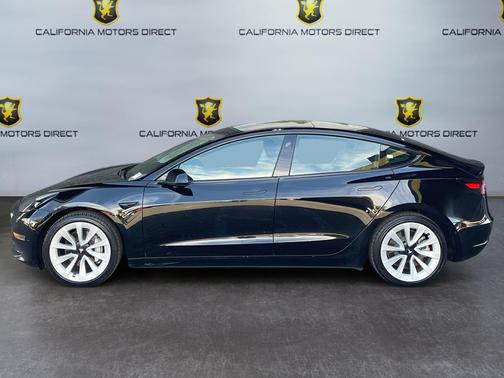 Solid Black 2022 Tesla Model 3 Standard Range