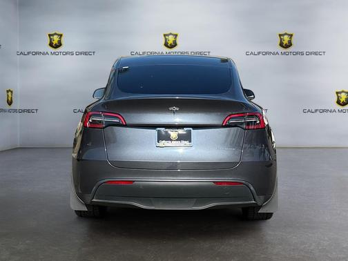 2023 Tesla Model Y Long Range Dual Motor All-Wheel Drive