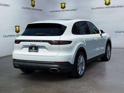 2019 Porsche Cayenne Base (Tiptronic)