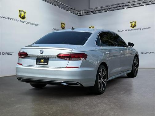 2021 Volkswagen Passat 2.0T SE