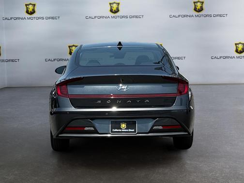 2023 Hyundai SONATA SE