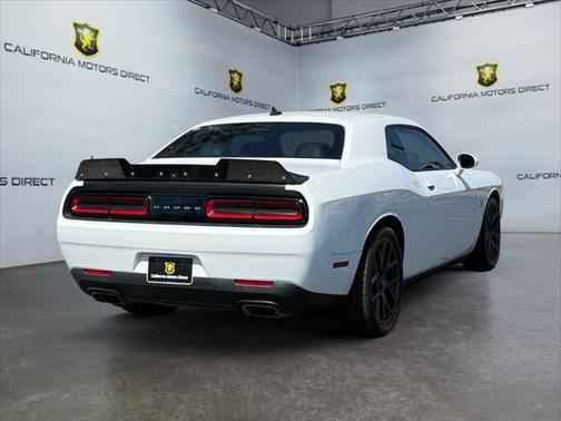 2016 Dodge Challenger R/T Scat Pack
