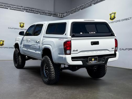 2019 Toyota Tacoma SR