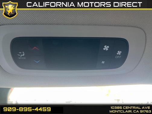 Velvet Red Pearlcoat 2022 Chrysler Voyager LX