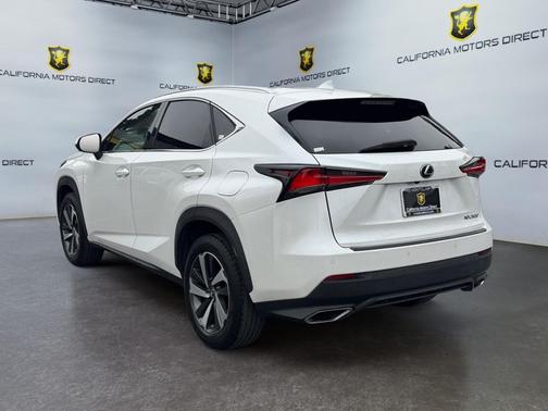 Eminent White Pearl 2018 Lexus NX 300 Base