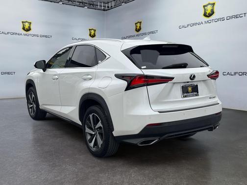 Eminent White Pearl 2018 Lexus NX 300 Base