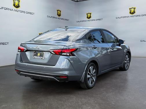 2020 Nissan Versa 1.6 SV
