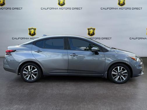 2020 Nissan Versa 1.6 SV