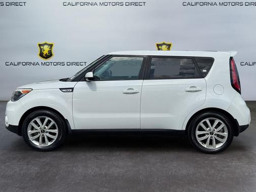 Clear White 2017 Kia Soul +