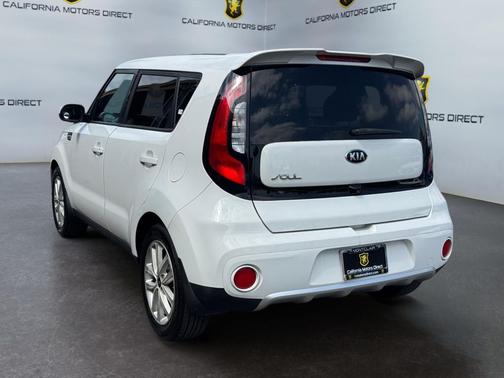 Clear White 2017 Kia Soul +