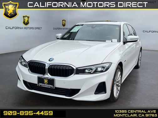 Alpine White 2023 BMW 330e 330e