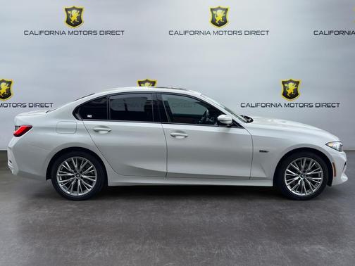 Alpine White 2023 BMW 330e 330e