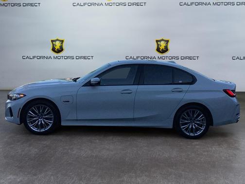 2023 BMW 330e 330e