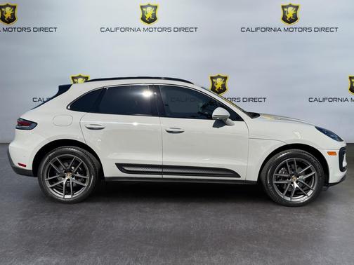 Tan 2023 Porsche Macan Macan