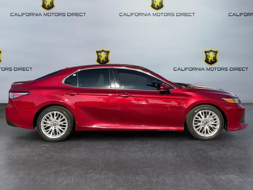 2018 Toyota Camry XLE