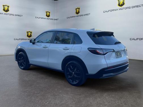 2025 Honda HR-V 2WD Sport