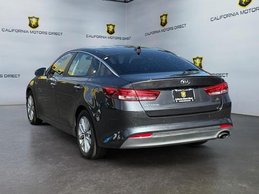 2018 Kia Optima S