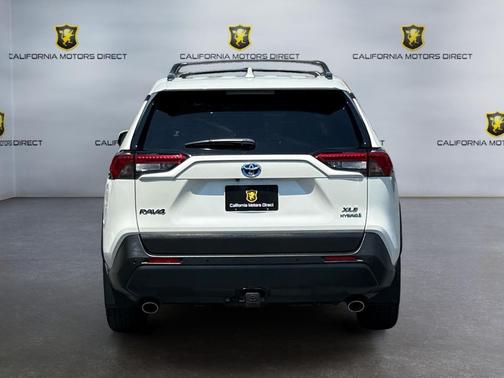 2021 Toyota RAV4 Hybrid XLE Premium