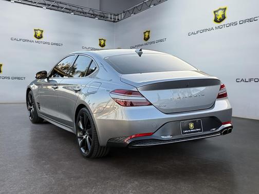 2023 Genesis G70 2.0T RWD