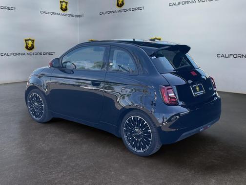 2024 FIAT 500e INSPI(RED) FWD
