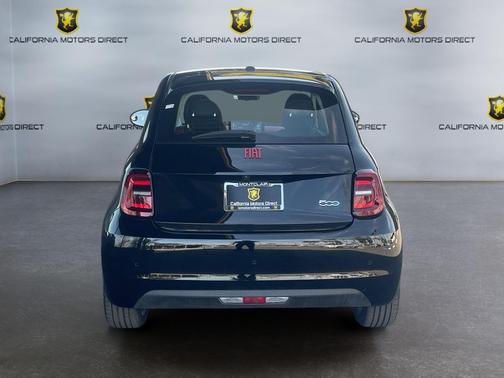 2024 FIAT 500e INSPI(RED) FWD