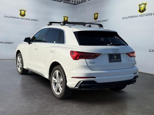 2020 Audi Q3 45 S line Premium